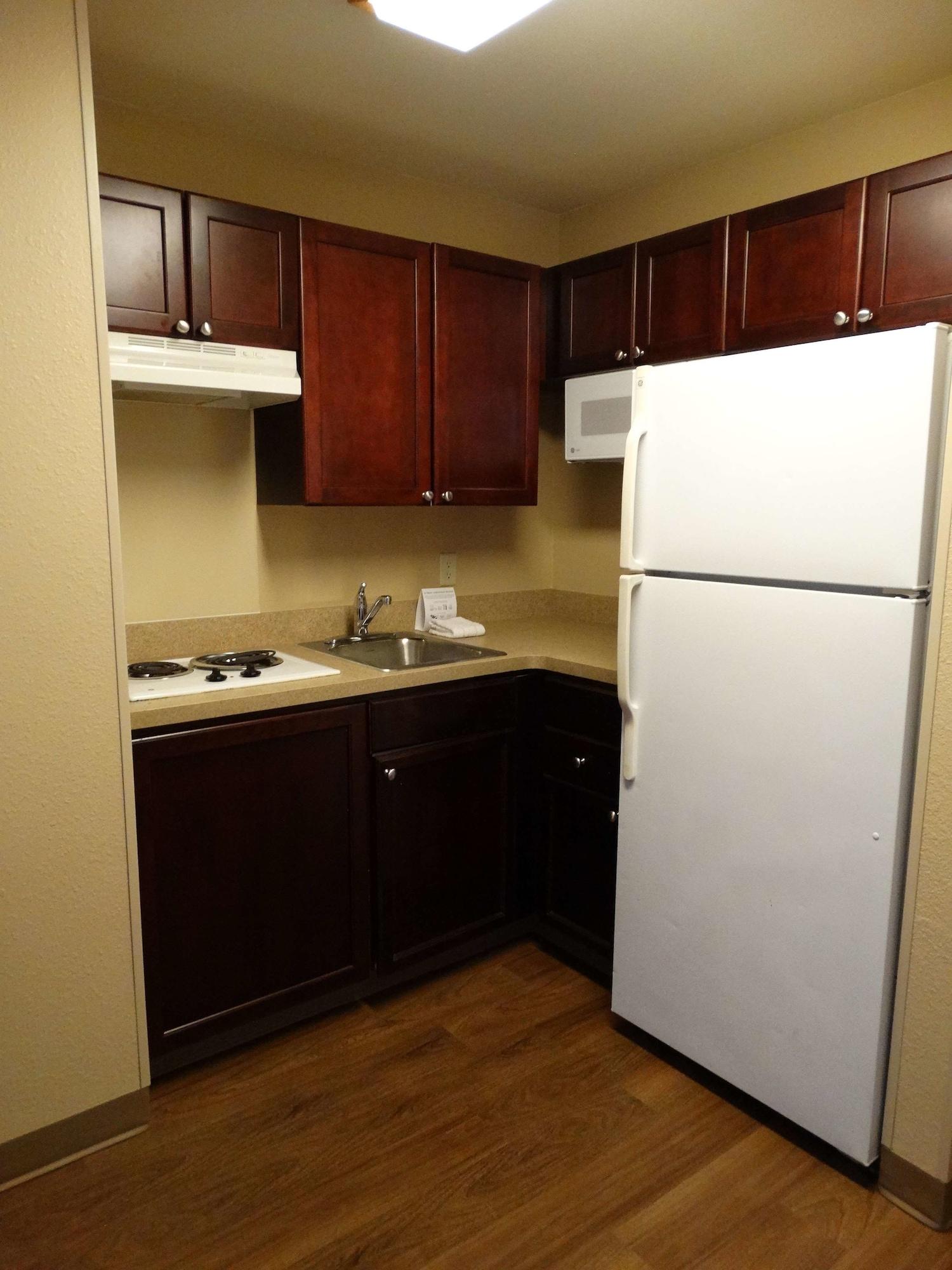 Extended Stay America Suites - Portland - Хилсбъро Екстериор снимка