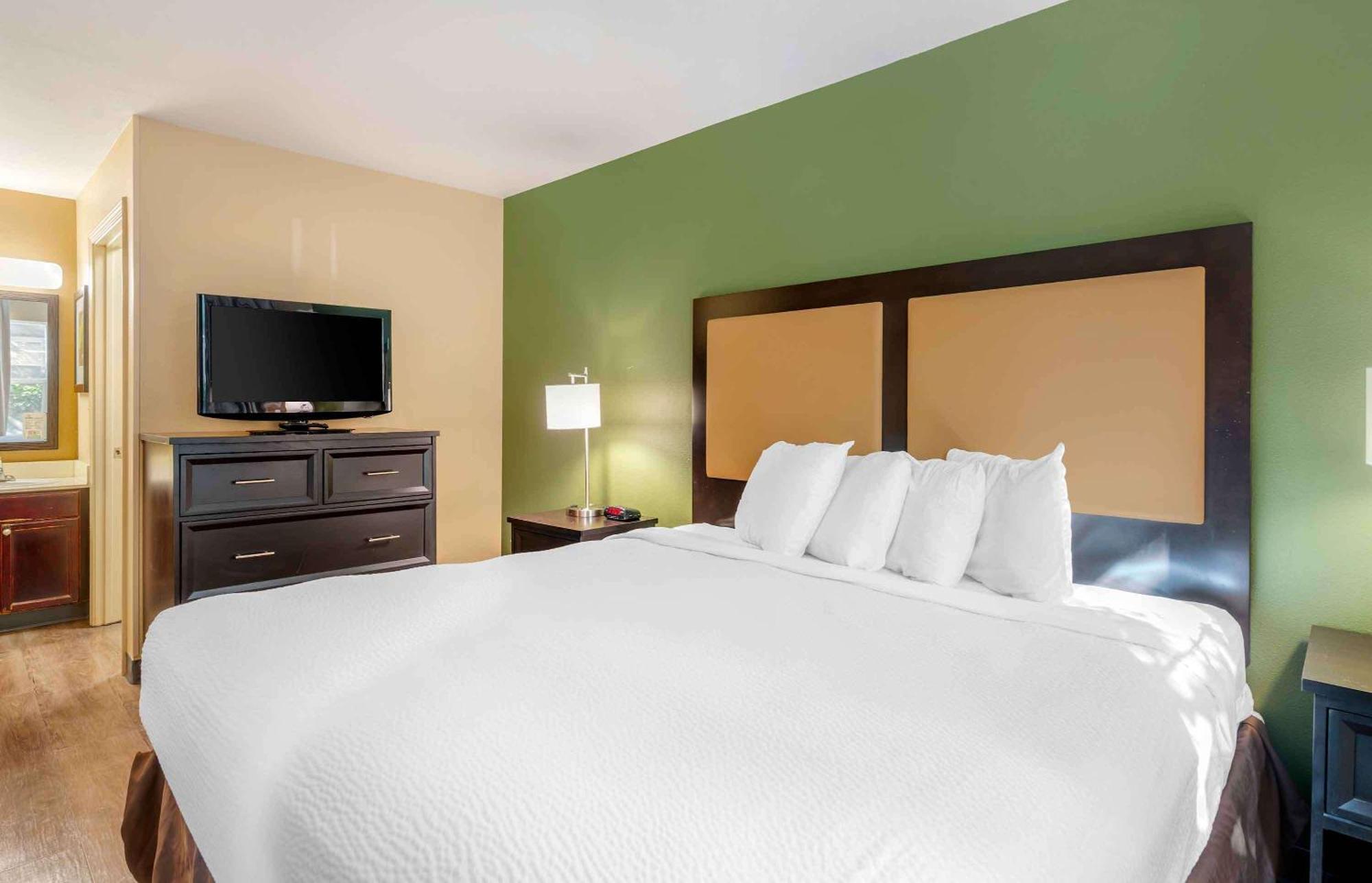 Extended Stay America Suites - Portland - Хилсбъро Екстериор снимка