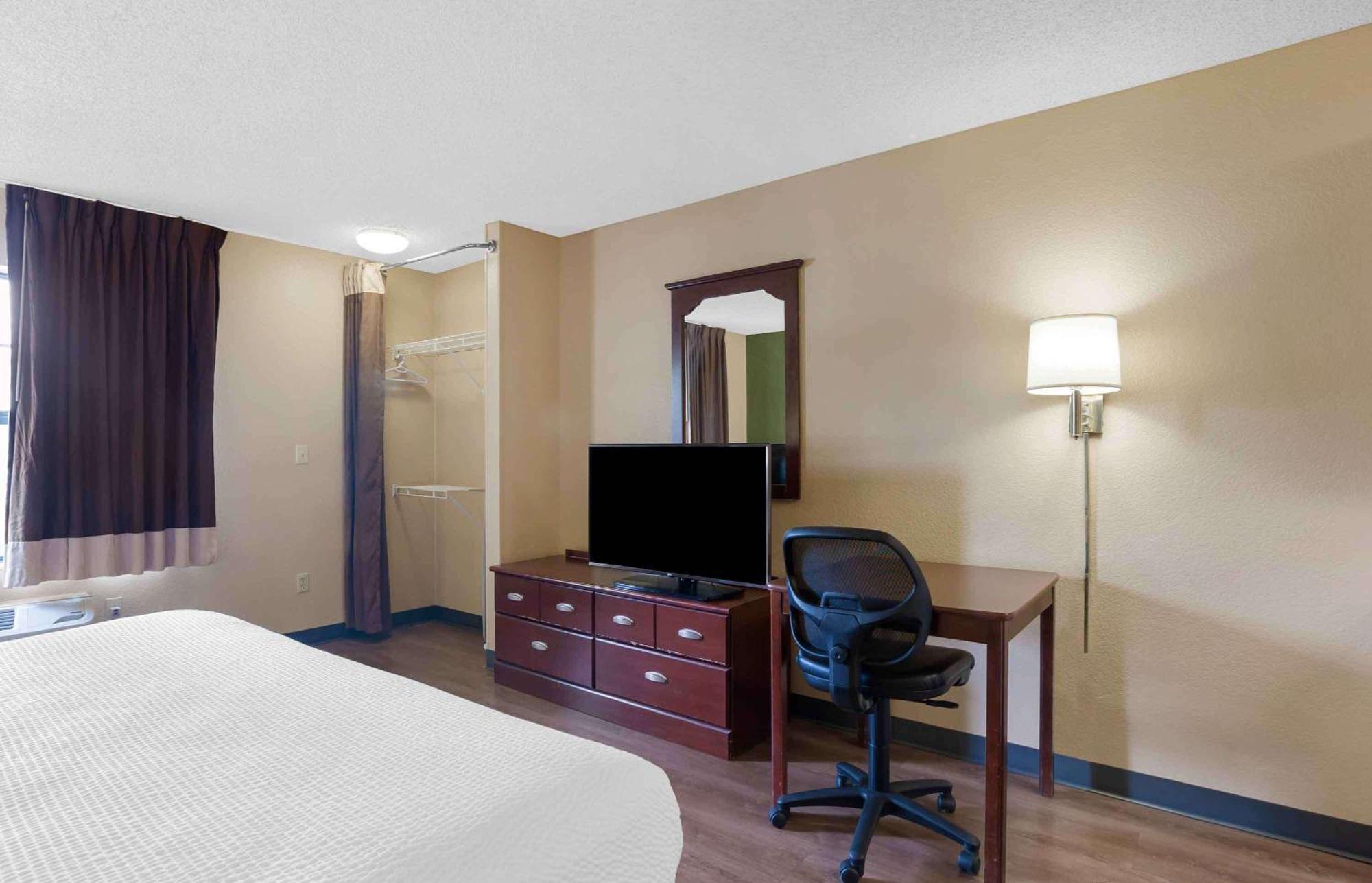 Extended Stay America Suites - Portland - Хилсбъро Екстериор снимка