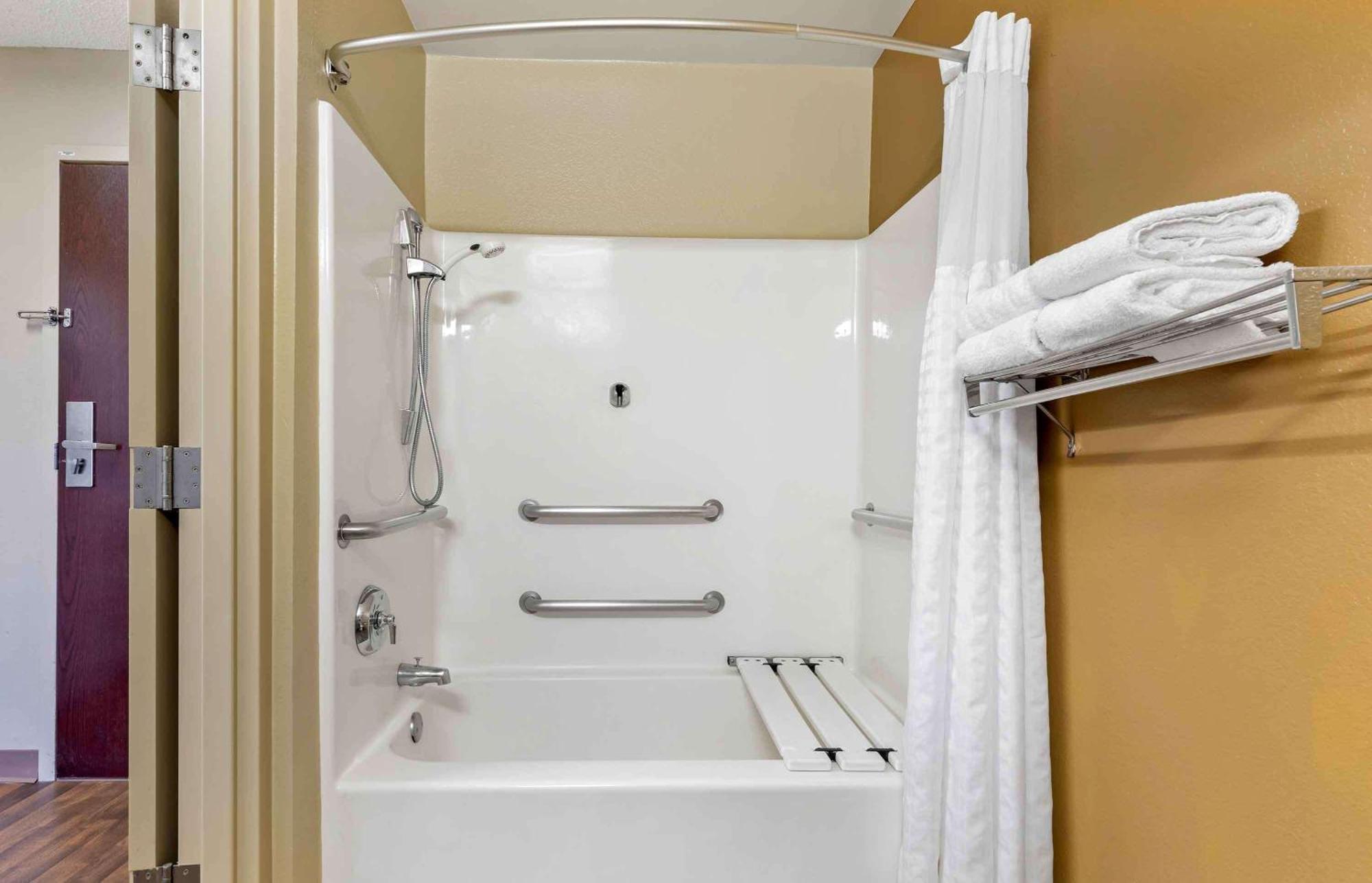 Extended Stay America Suites - Portland - Хилсбъро Екстериор снимка