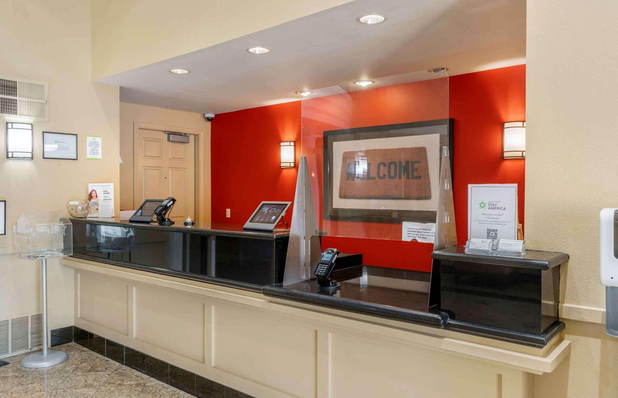 Extended Stay America Suites - Portland - Хилсбъро Екстериор снимка