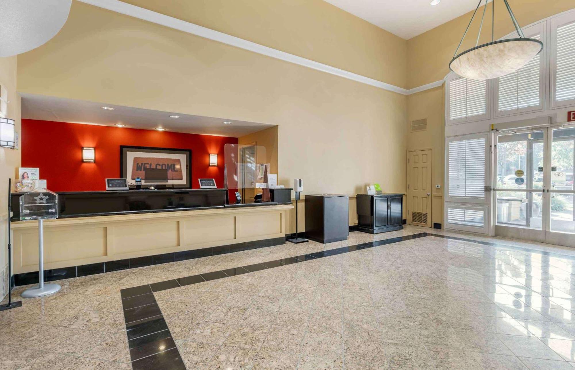 Extended Stay America Suites - Portland - Хилсбъро Екстериор снимка