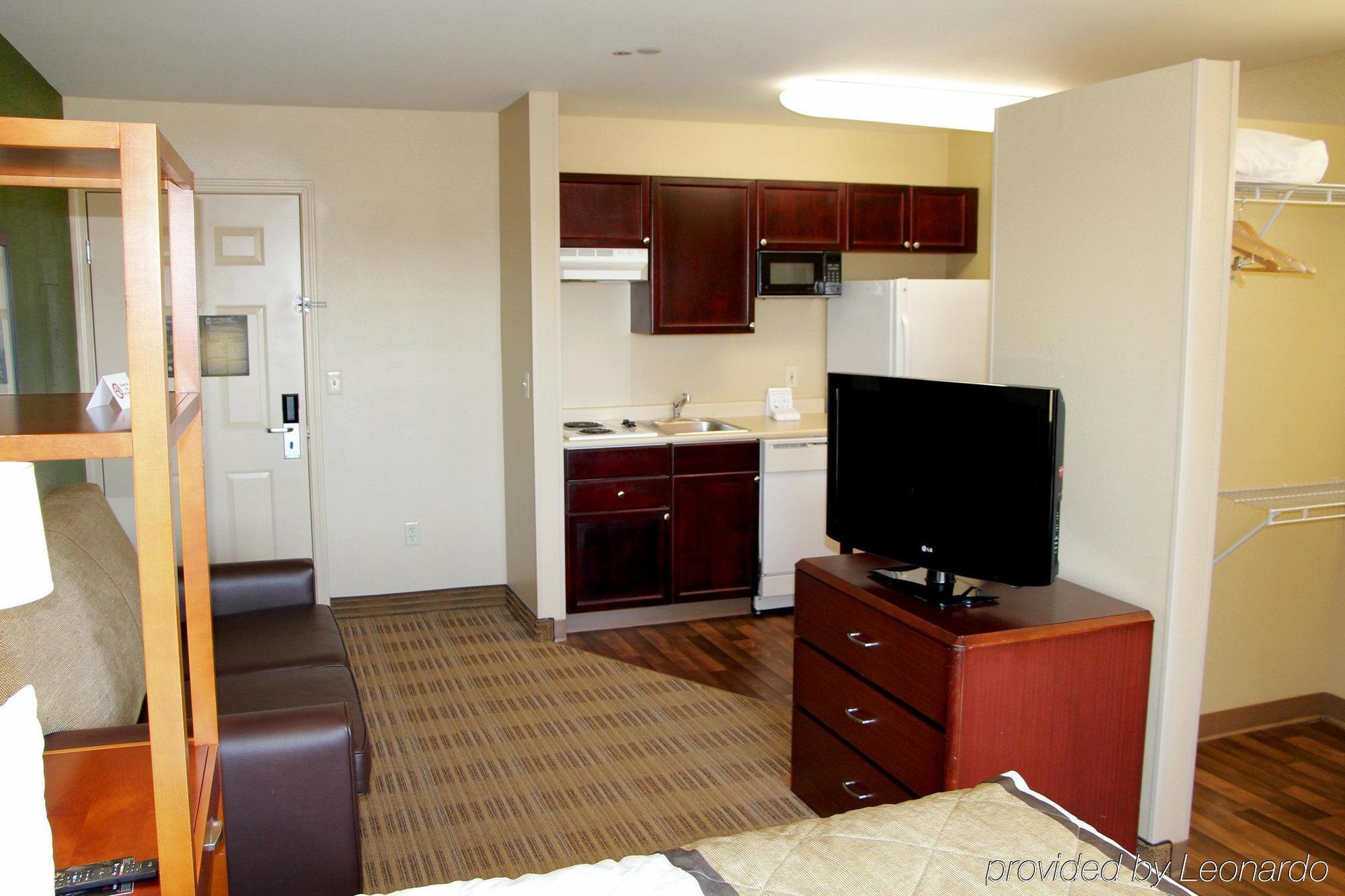 Extended Stay America Suites - Portland - Хилсбъро Екстериор снимка