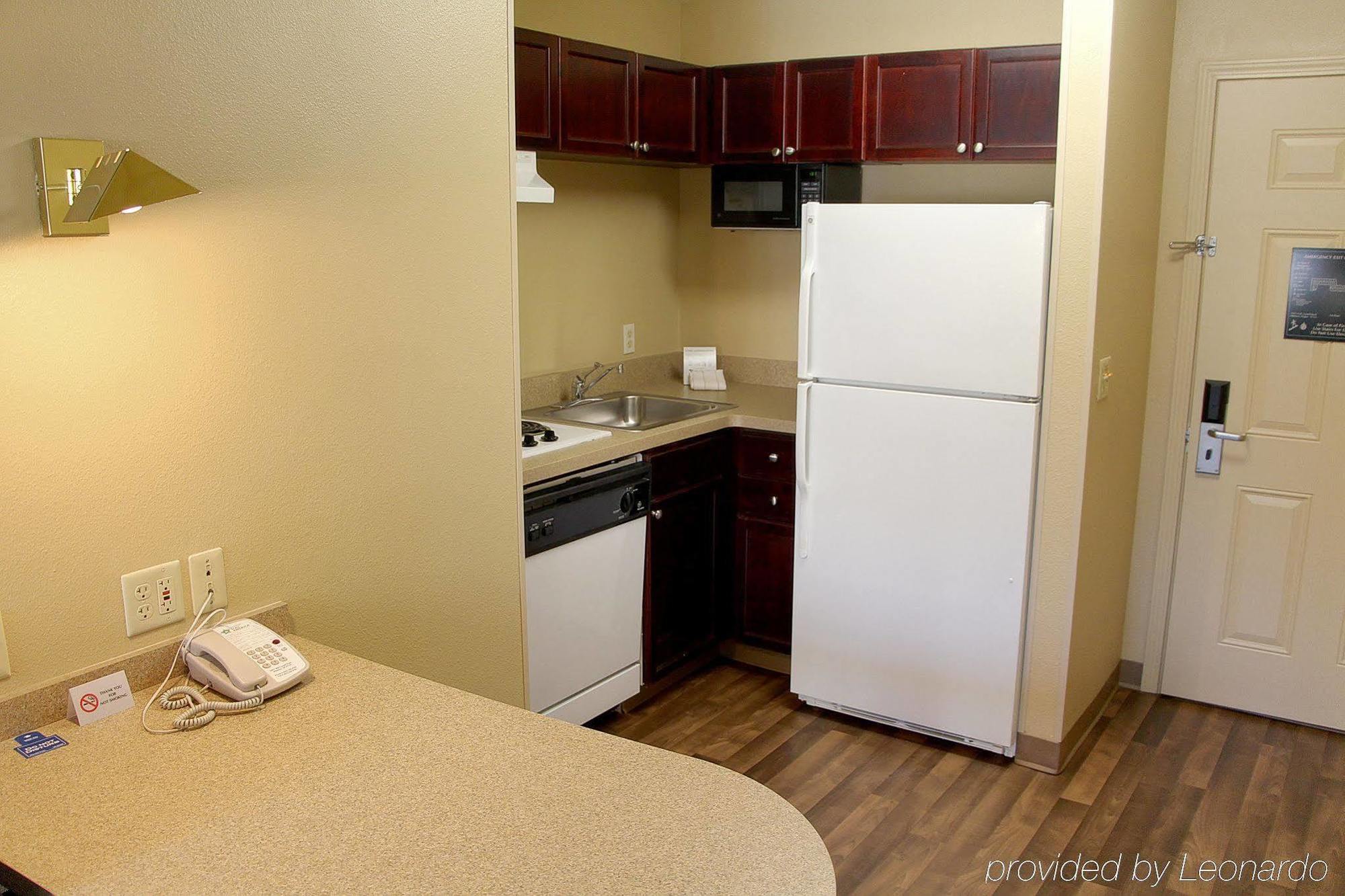 Extended Stay America Suites - Portland - Хилсбъро Екстериор снимка