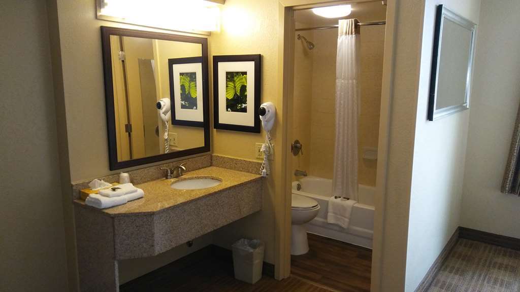Extended Stay America Suites - Portland - Хилсбъро Стая снимка