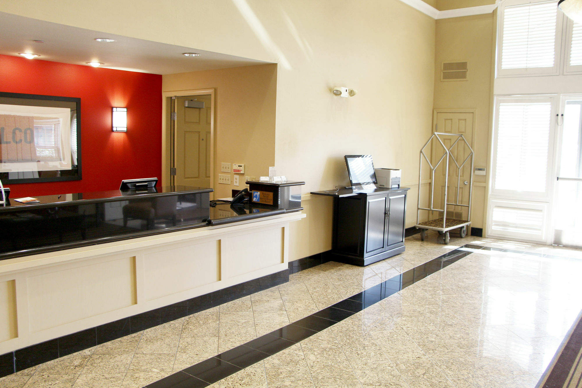 Extended Stay America Suites - Portland - Хилсбъро Екстериор снимка